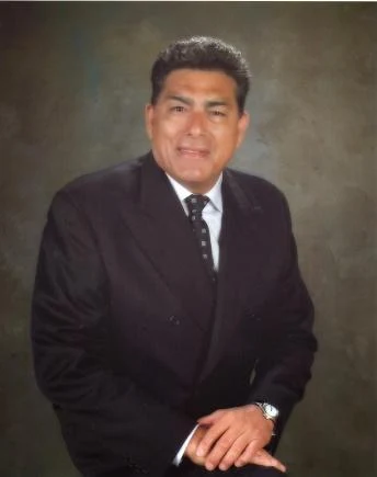Rodolfo Monte en el retrato del documento Cambio generacional